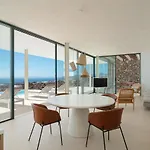 Areté *